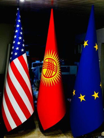 Гравировка, УФ печать, Струйная печать, | Кружки, Лайтбоксы, Одежда Бишкек - изображение 2