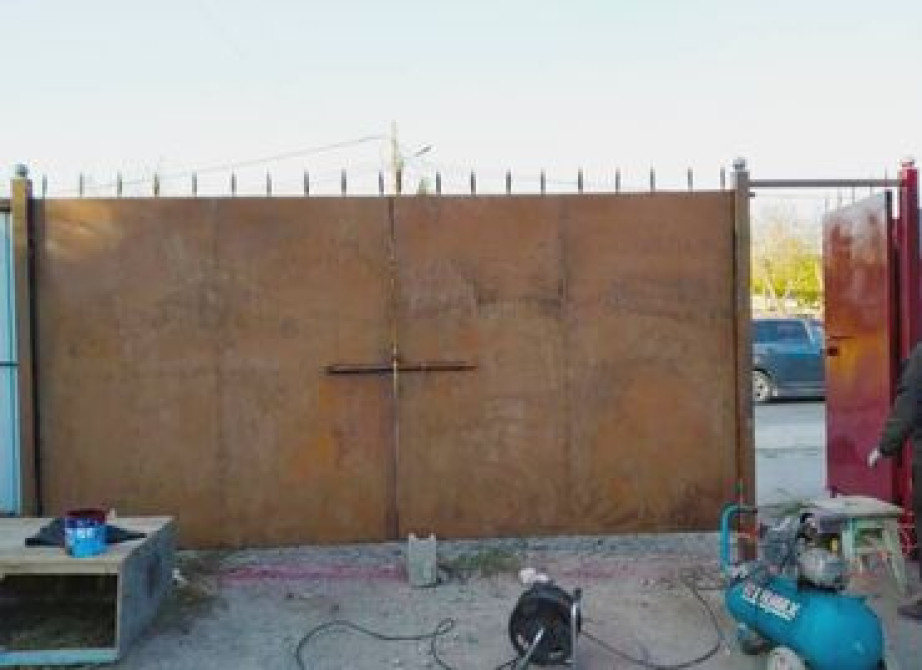 Покраска ворот, Больше 6 лет опыта Бишкек - сүрөт 1