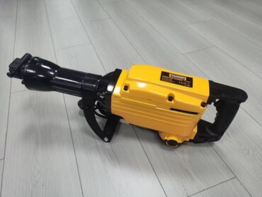 Отбойник и перфоратор ROLF Мощность 1.7 киловатт Гарантия 1 год Бишкек - сүрөт 5