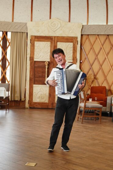 Организация мероприятий | Ведущий, тамада, Музыканты, Певцы Бишкек - изображение 1