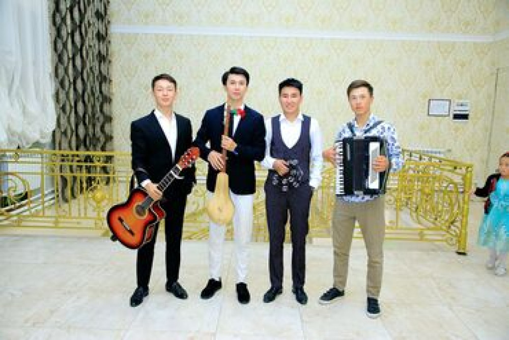 Организация мероприятий | Гелевые шары, Букеты, флористика, Ведущий, тамада Бишкек - изображение 1