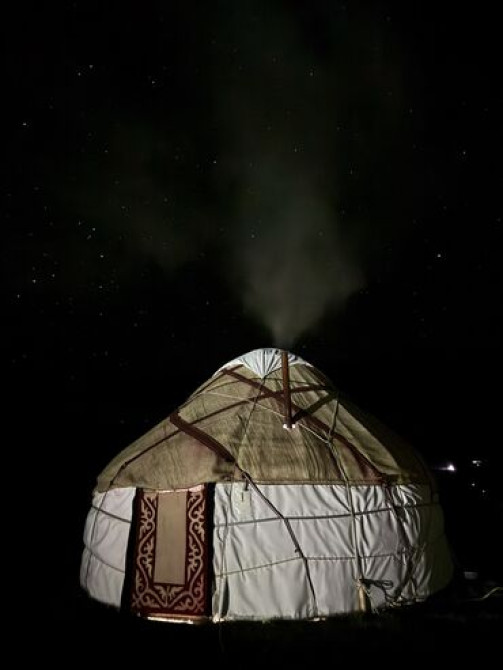 Юрточный лагерь в Сон Коле Бишкек - изображение 1