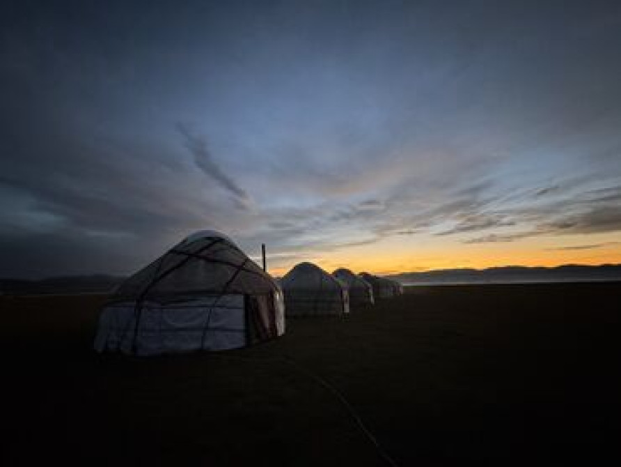 Юрточный лагерь в Сон Коле Бишкек - изображение 3