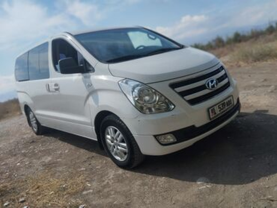 Принимаю заказы по Кыргызстану, Машина новая Хундай старех 10 мест Bishkek - photo 1