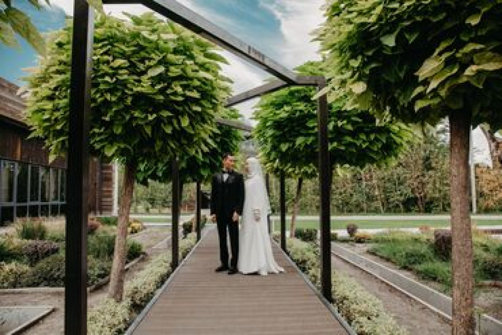 Фотосъёмка, Видеосъемка | Студия, С выездом | Съемки мероприятий, Love story, Видео портреты Бишкек - сүрөт 5