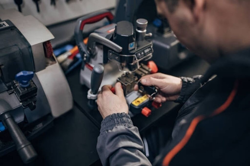 Ремонт сломанных ключей и замков за доступную цену! Бишкек - изображение 1