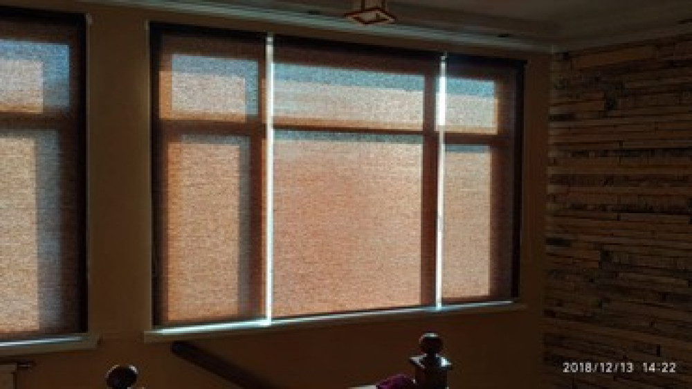 Горизонтальные жалюзи ролки: Ролл-шторы, или рулонные жалюзи — один Бишкек - сүрөт 4