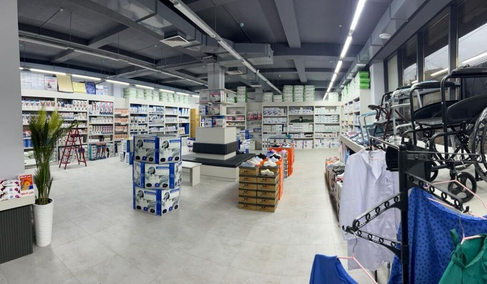 Ортопедический салон Меди Лайв требуется продавец-консультант Бишкек - изображение 1