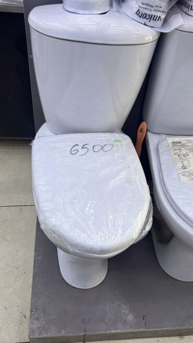 Срочно требуется парни и девушки в строй магазин с желанием работать Bishkek - photo 2