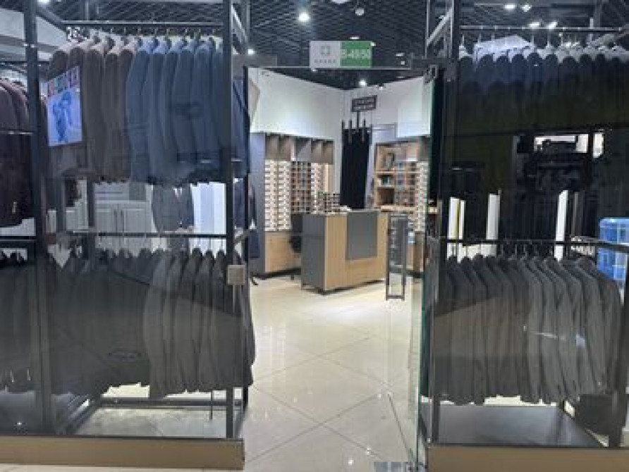 Требуется Продавец-консультант в Магазин одежды, График: Гибкий график, Карьерный рост, Полный рабочий день Бишкек - сүрөт 1