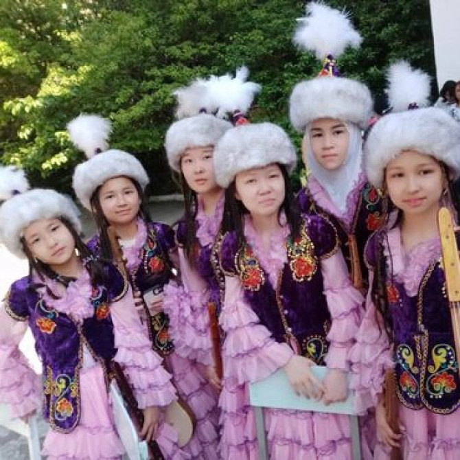 Уроки игры на комузе Индивидуальное, Групповое Бишкек - изображение 1