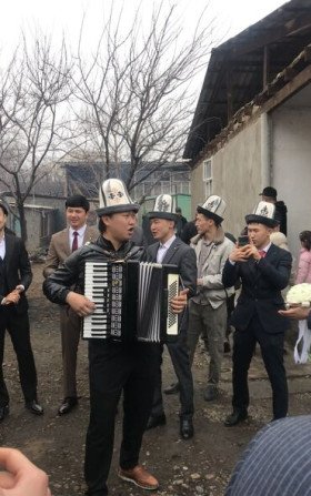 Тойлордокуда тосуу,туулган кунмаарекелерде кызмат кылабыз Бишкек - сүрөт 1