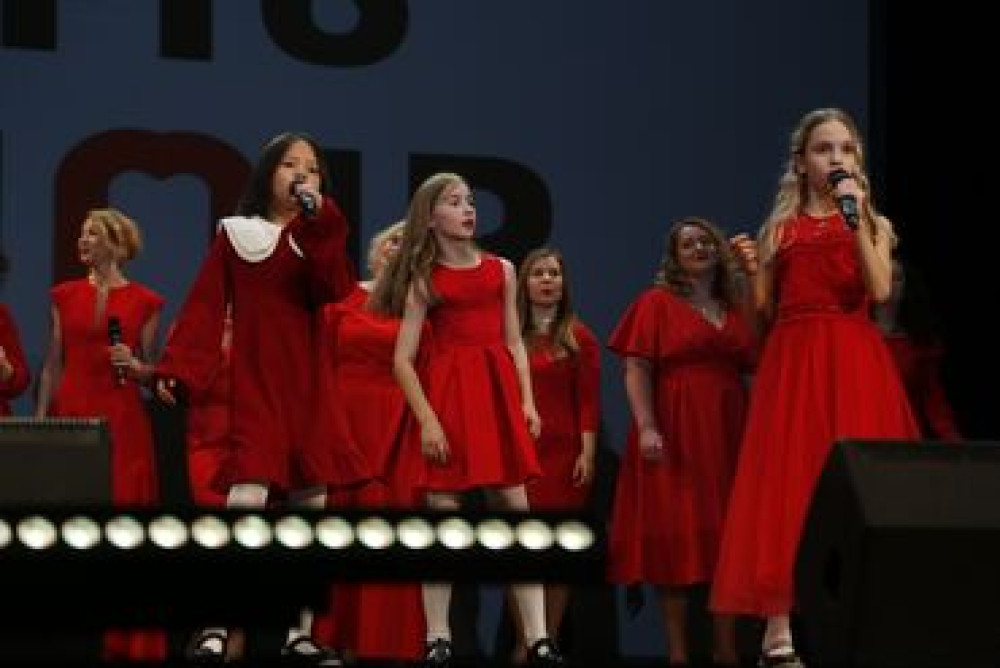 Уроки игры на фортепиано, Уроки вокала Офлайн, В классе, Групповое Бишкек - изображение 1