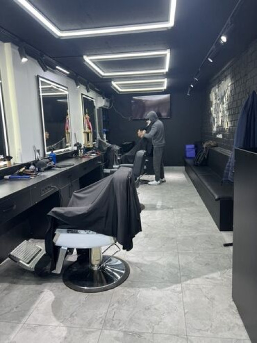 Срочно нужно опытный мастер более одного года стаже Барбершоп Brutal Bishkek - photo 3