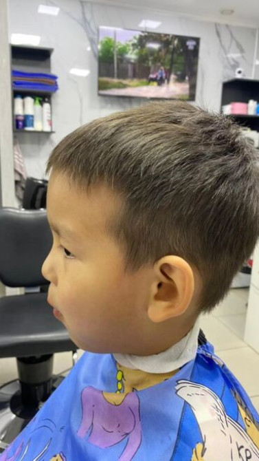 ДЕТСКИЕ СТРИЖКИ ПРОФЕССИОНАЛЬНЫЕ МАСТЕРА С ОПЫТОМ 20 ЛЕТ ЛЮБОЙ Бишкек - изображение 3