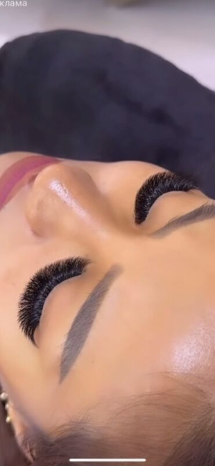 Услуга по наращиванию ресниц, предлагающая создание густого и Bishkek - photo 2