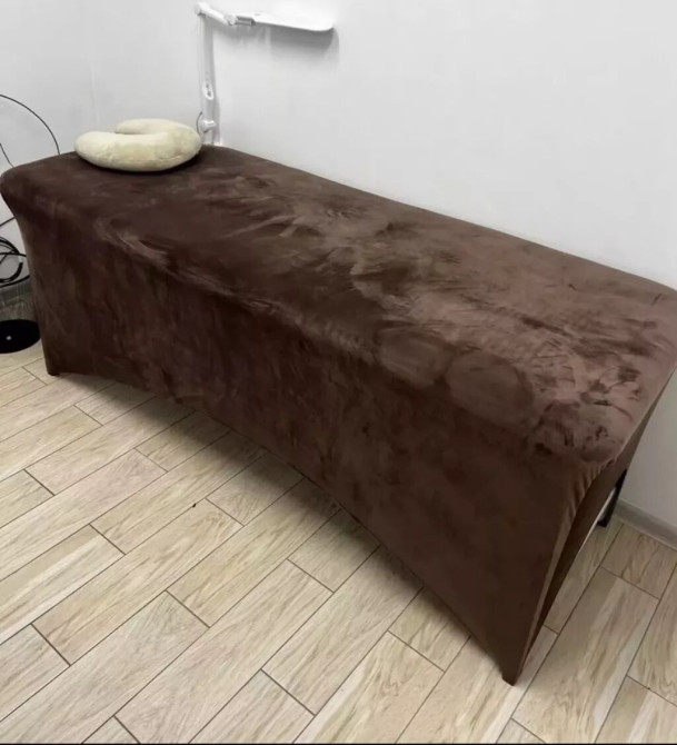 Сдаю кушетку район Аламедин базар есть готовые клиенты Бишкек - изображение 1