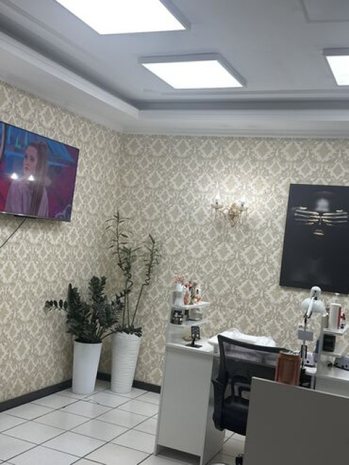 Выравнивание, Дизайн, Гель лак, шеллак, Маникюр, Педикюр, Одноразовые расходные материалы, Услуга в 4 руки Бишкек - сүрөт 2